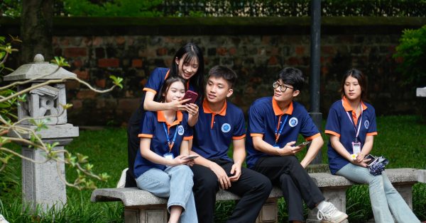 Sinh Viên Quản Trị Lữ Hành K23